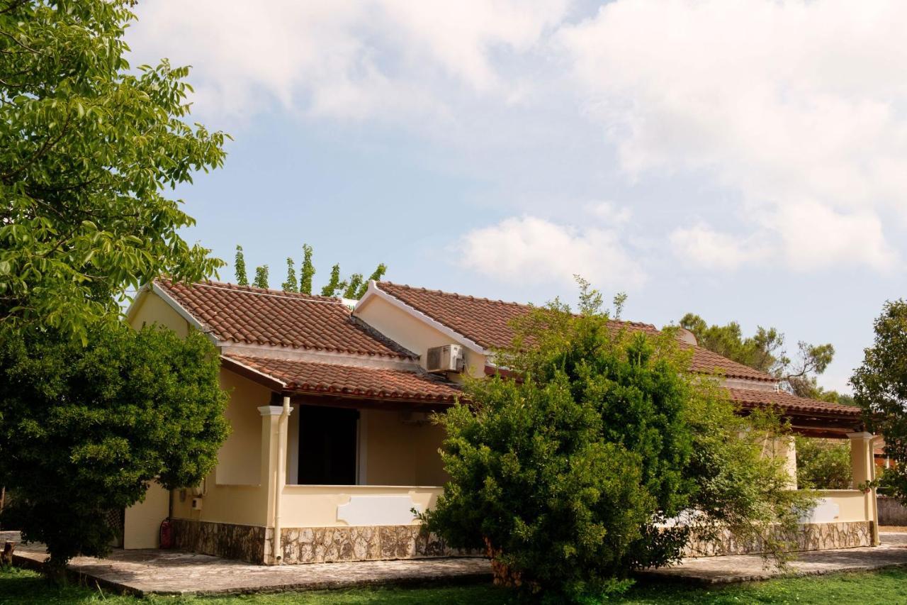 Erifili Apartments Sidárion Exterior photo